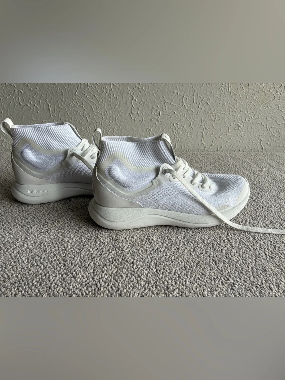 Lululemon Chargefeel Workout Mid White Running Shoes Women's.Sz 6